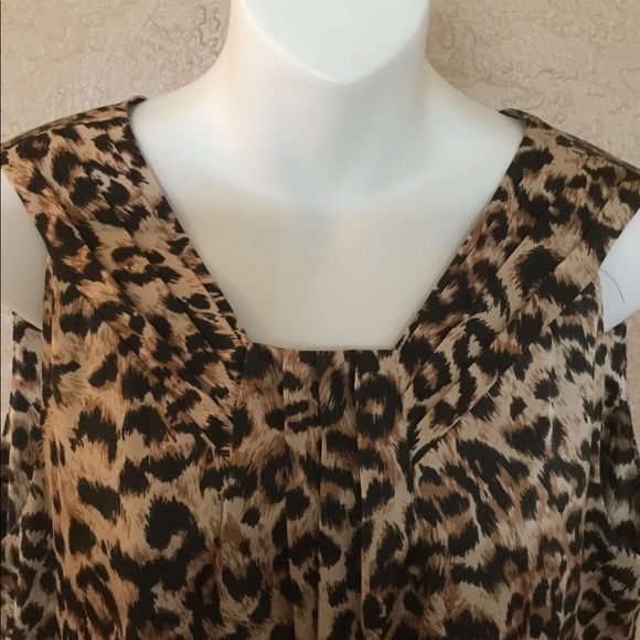 Calvin Klein Silky Leopard Print Shirt L Tank EUC - Picture 2 of 5